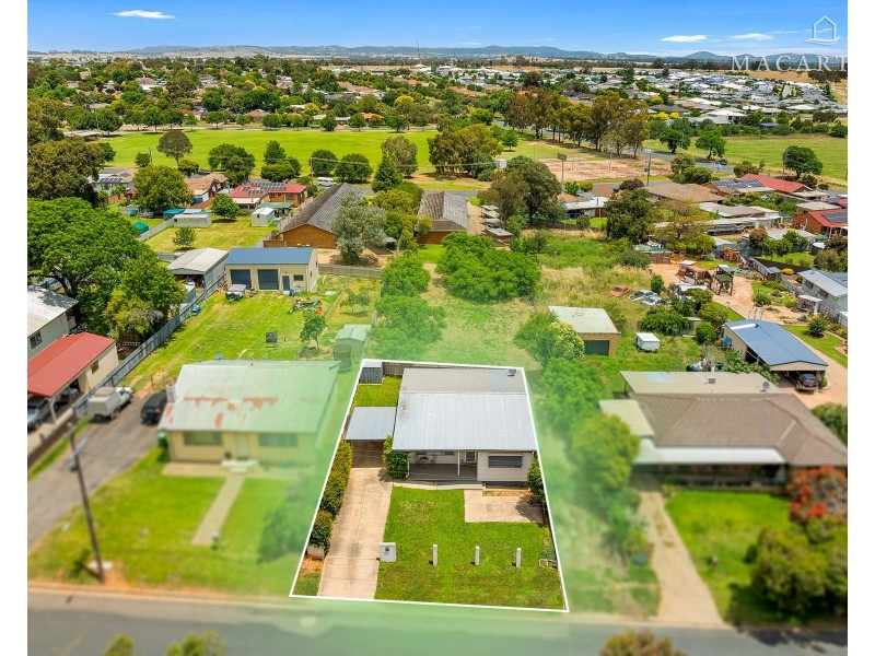 98, 98A & 98B Allonby Avenue, Forest Hill NSW 2651