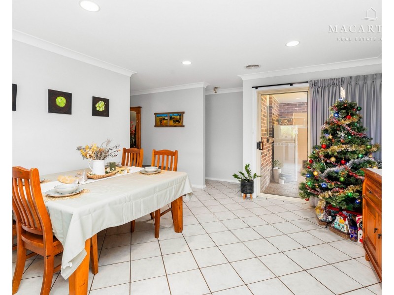 4 Lamilla Street, Glenfield Park NSW 2650