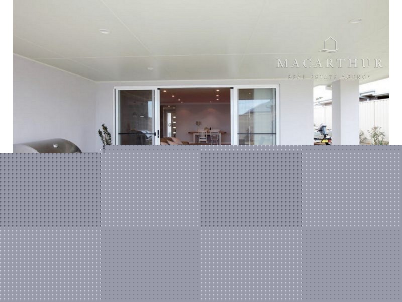 19 Cootamundra Boulevard, Gobbagombalin NSW 2650