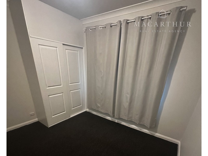 10 Norman Street, The Rock NSW 2655