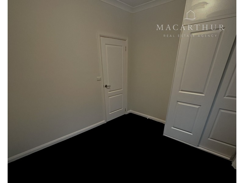 10 Norman Street, The Rock NSW 2655