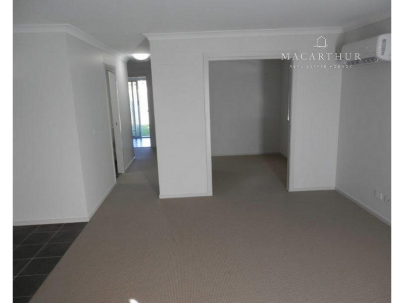 11 Hazelwood Drive, Forest Hill NSW 2651