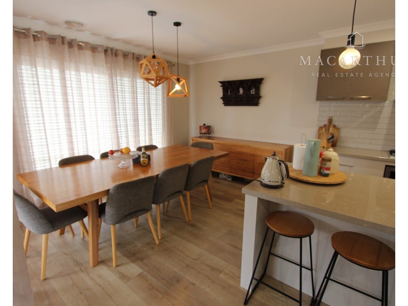 39 Paperbark Drive, Forest Hill NSW 2651