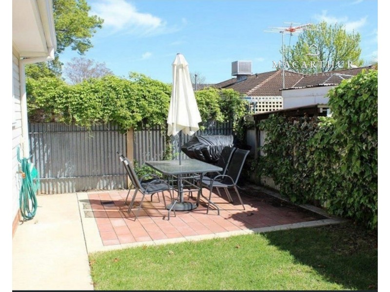 2/58 Bourke Street, Turvey Park NSW 2650
