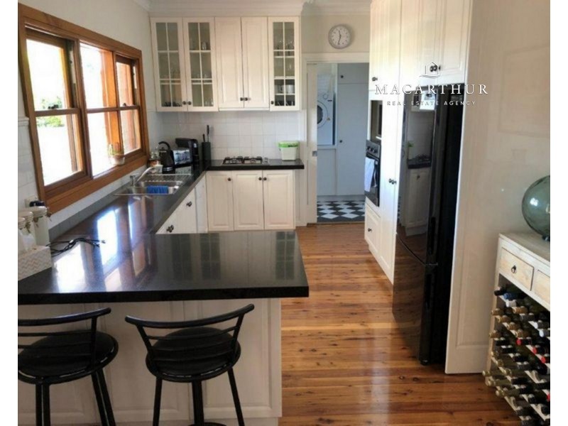 23 Brooklyn Drive, Bourkelands NSW 2650