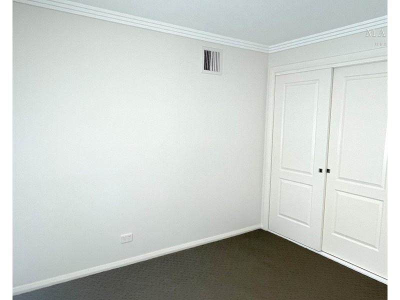 1/31 Werribee Road, Bourkelands NSW 2650