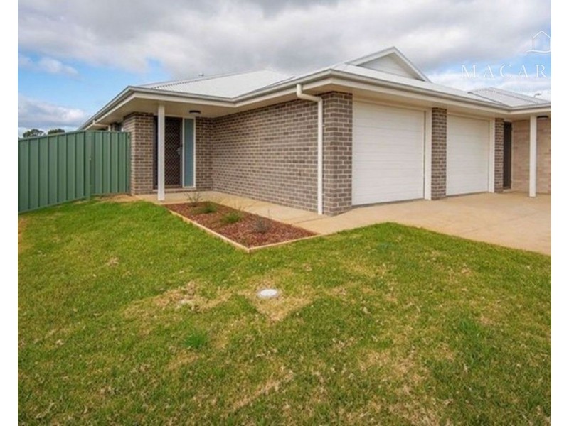 49 Paperbark Drive, Forest Hill NSW 2651