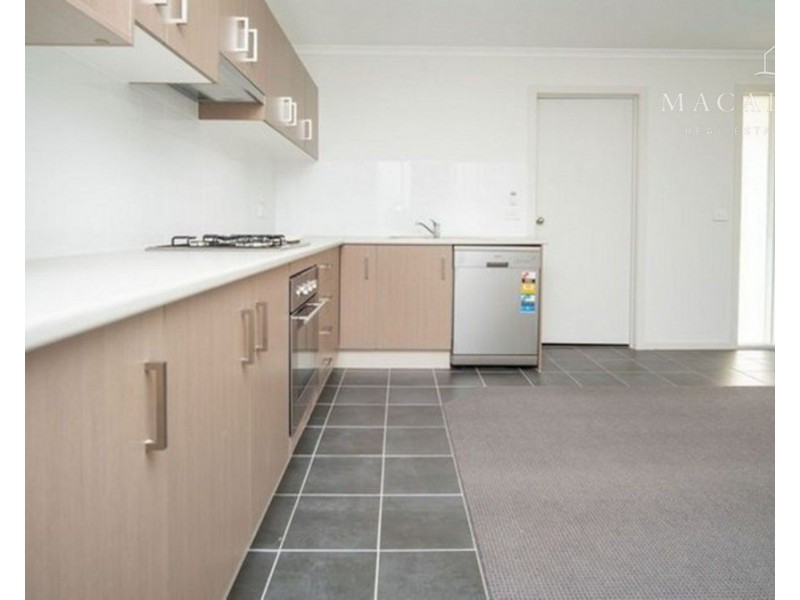 49 Paperbark Drive, Forest Hill NSW 2651