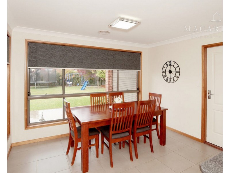 4 Alma Crescent, Estella NSW 2650