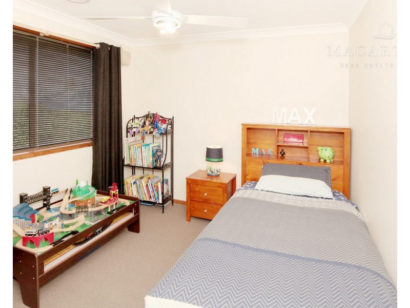 4 Alma Crescent, Estella NSW 2650
