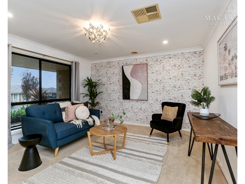 9 Teak Close, Forest Hill NSW 2651