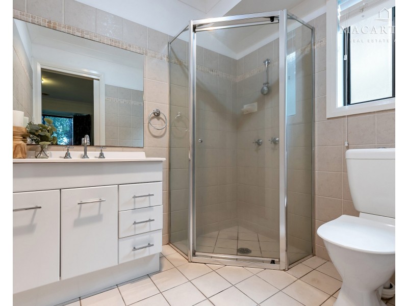9 Teak Close, Forest Hill NSW 2651
