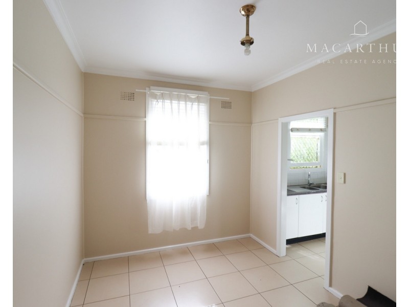 107 Mitchelmore Street, Turvey Park NSW 2650