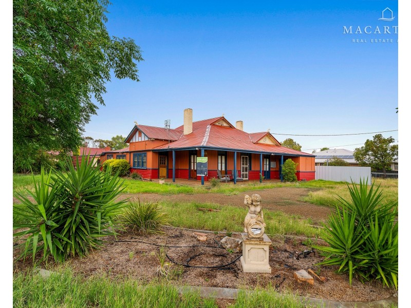 58-60 Hall Street, Ganmain NSW 2702