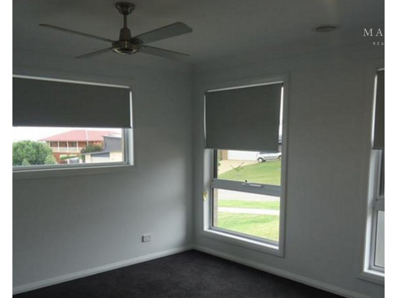 26 Brownlow Drive, Bourkelands NSW 2650