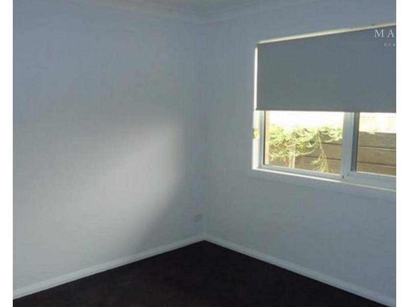 26 Brownlow Drive, Bourkelands NSW 2650