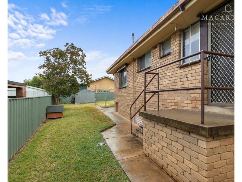 5 Tedder Street, Ashmont NSW 2650