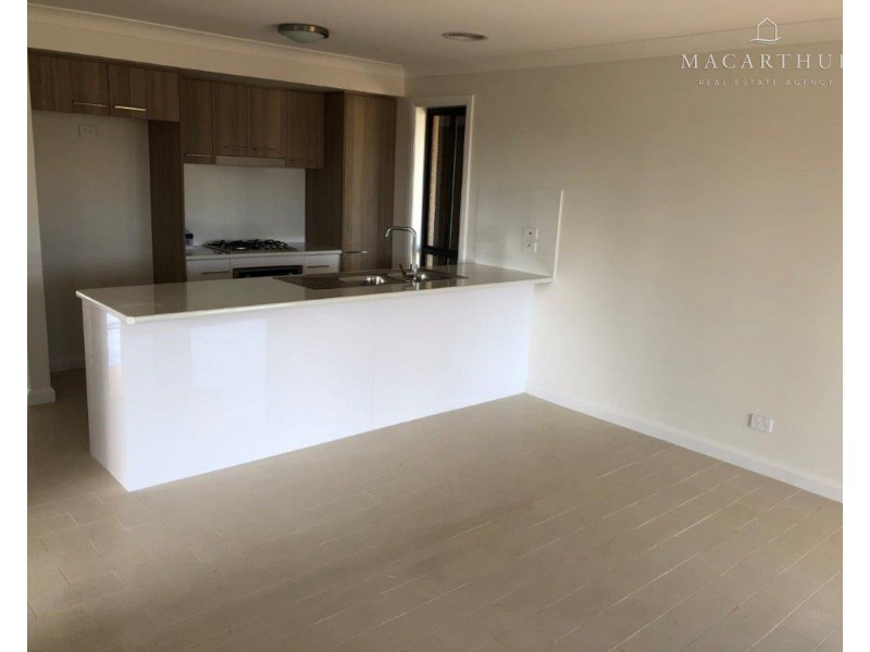 1/11 Gimlet Place, Forest Hill NSW 2651