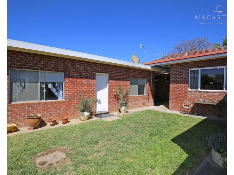 57 Thorne Street, Wagga Wagga NSW 2650