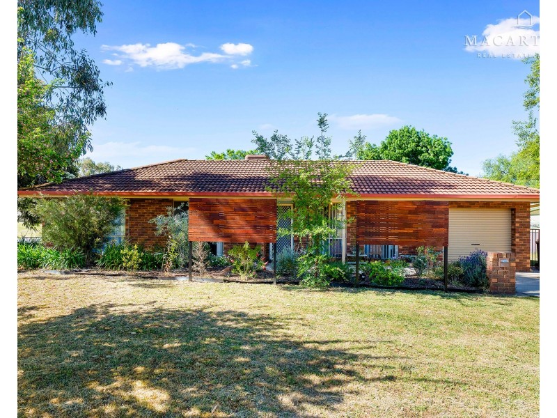 35 Doman Street, Estella NSW 2650