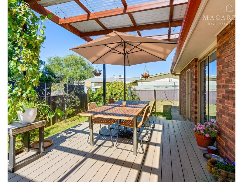 35 Doman Street, Estella NSW 2650