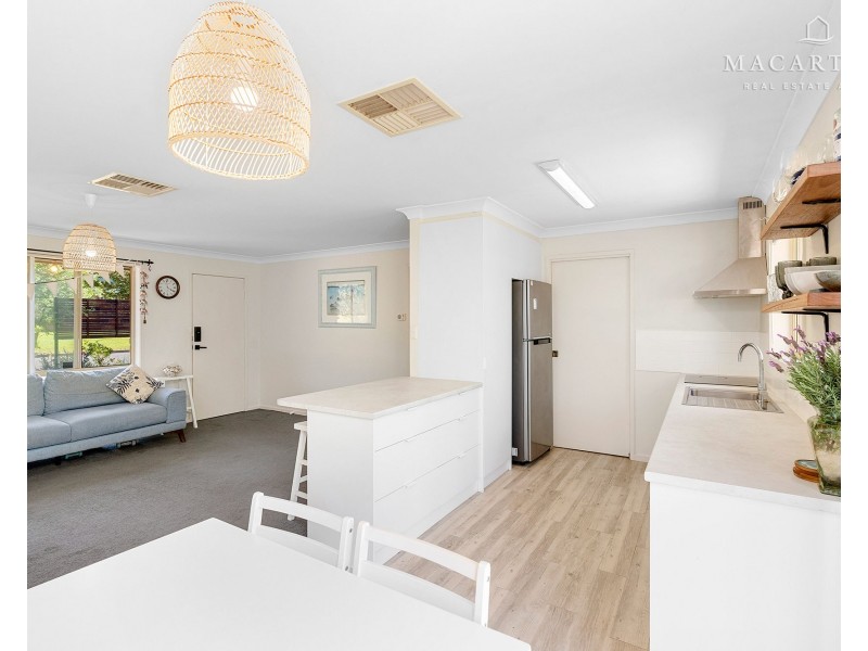 35 Doman Street, Estella NSW 2650