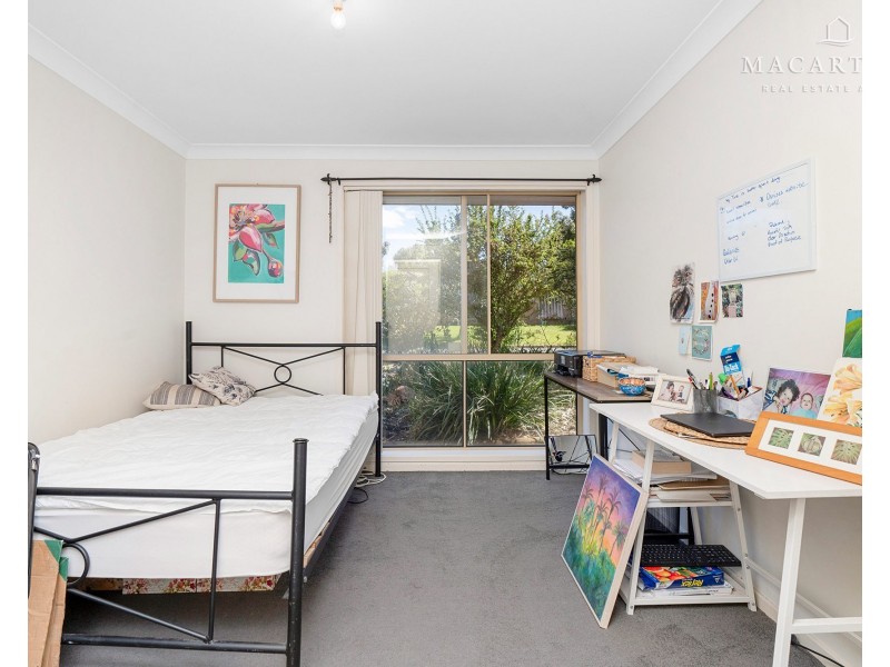 35 Doman Street, Estella NSW 2650