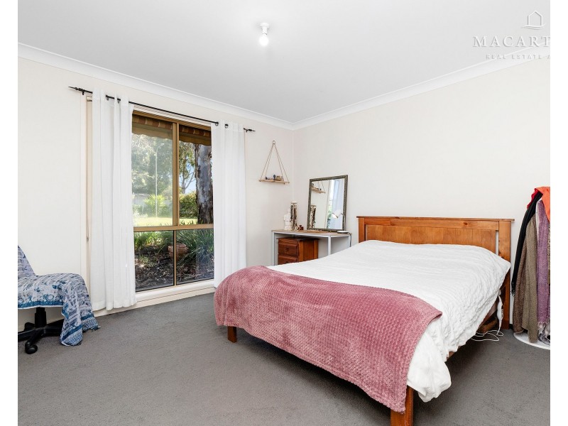 35 Doman Street, Estella NSW 2650