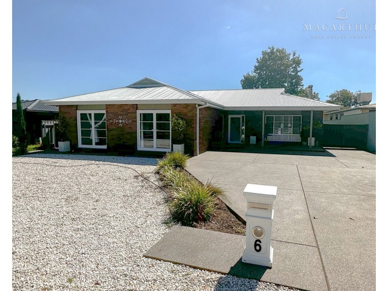 6 Myall Crescent, Lake Albert NSW 2650
