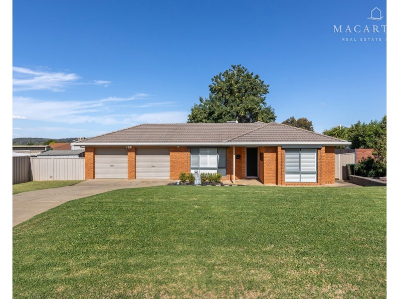 1 Lamilla Street, Glenfield Park NSW 2650