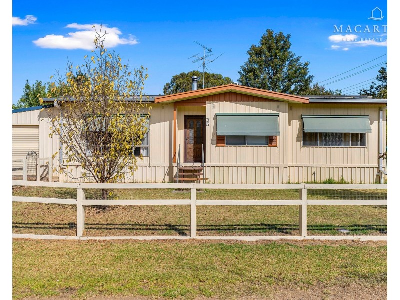 35 Spring Street, Tarcutta NSW 2652