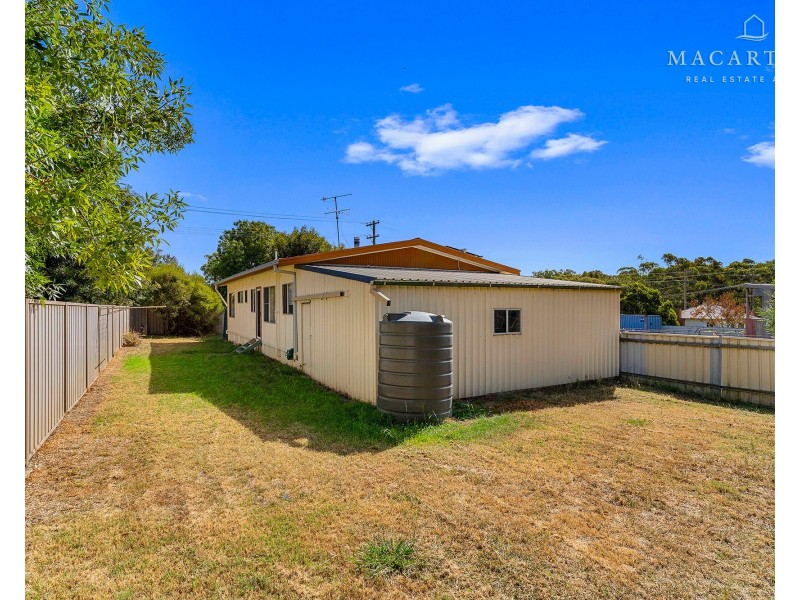 35 Spring Street, Tarcutta NSW 2652
