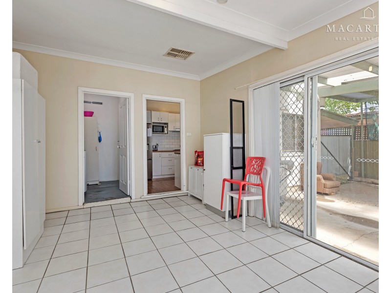 47 Stanley Street, Kooringal NSW 2650