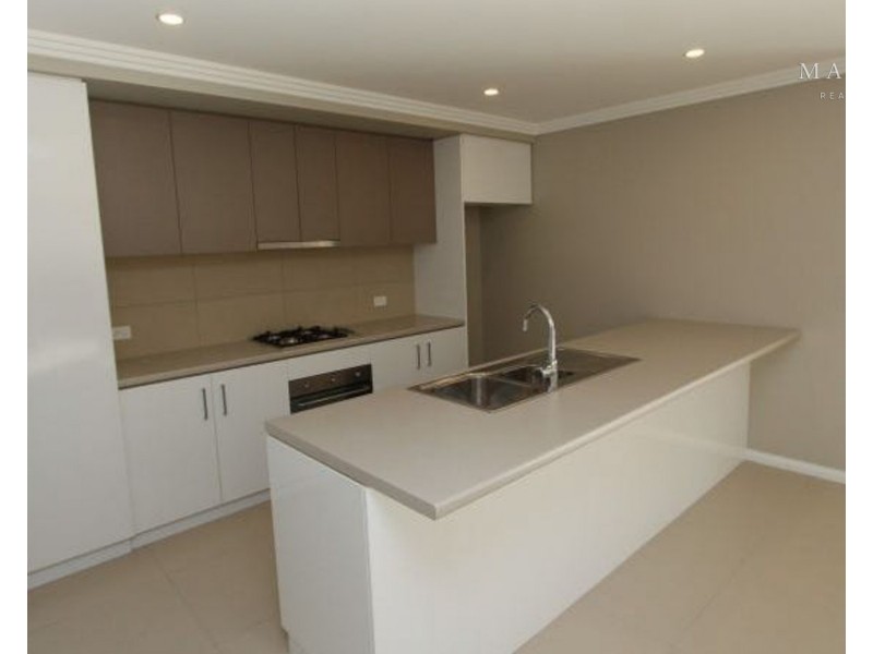 39 Strickland Drive, Boorooma NSW 2650