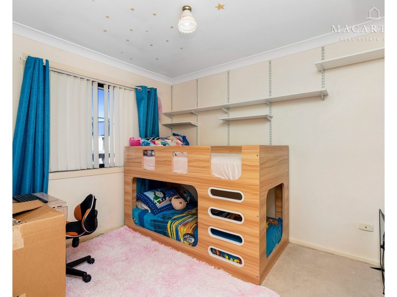 74 Veale Street, Ashmont NSW 2650