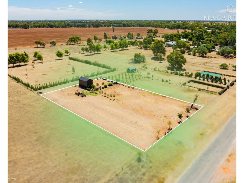 16-18 Menangle Street, Ganmain NSW 2702