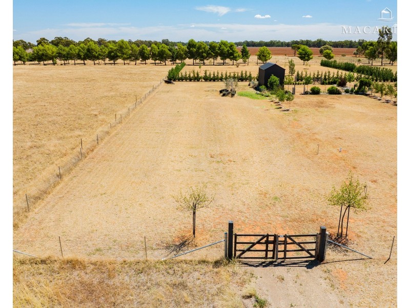 16-18 Menangle Street, Ganmain NSW 2702