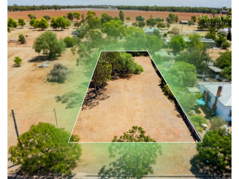 32 Menangle Street, Ganmain NSW 2702