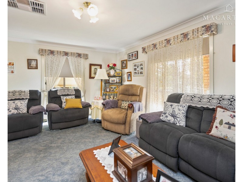 7 Cox Avenue, Forest Hill NSW 2651