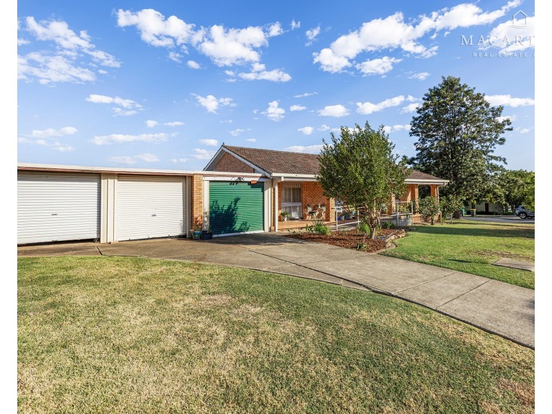 7 Cox Avenue, Forest Hill NSW 2651