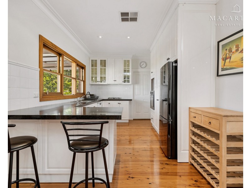 23 Brooklyn Drive, Bourkelands NSW 2650