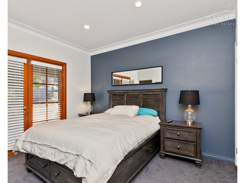 23 Brooklyn Drive, Bourkelands NSW 2650