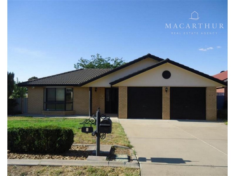 1 Hargrave Avenue, Lloyd NSW 2650