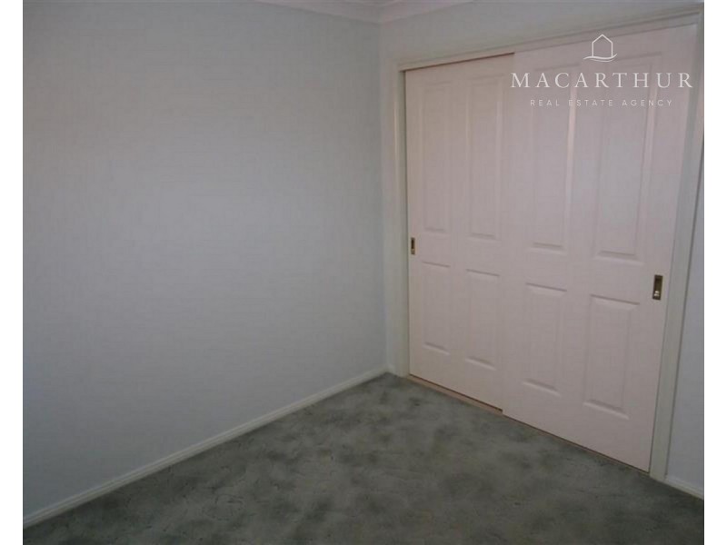 1 Hargrave Avenue, Lloyd NSW 2650