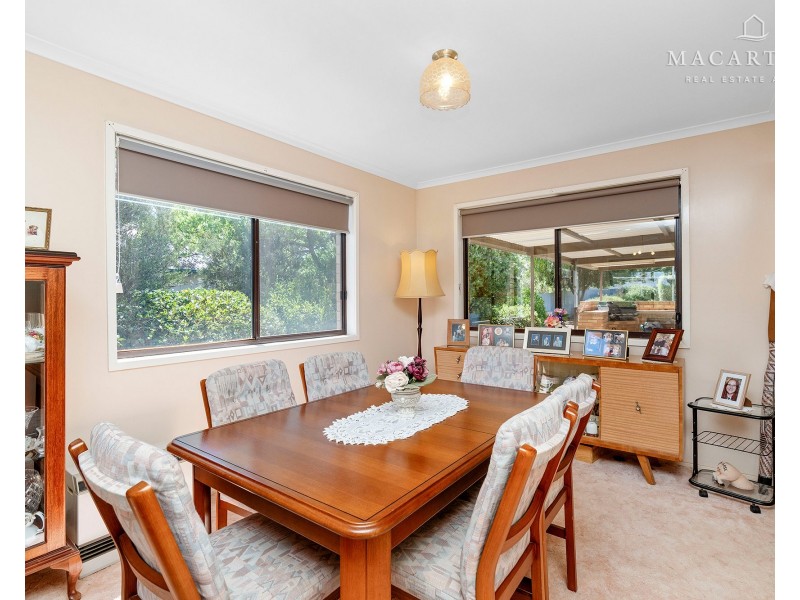 163 Cowabbie Street, Coolamon NSW 2701