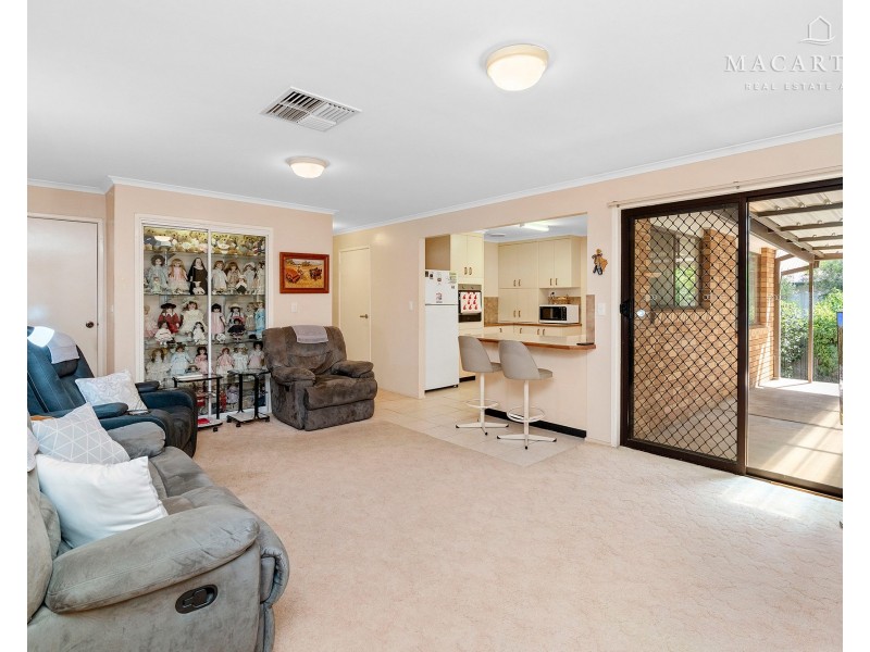 163 Cowabbie Street, Coolamon NSW 2701