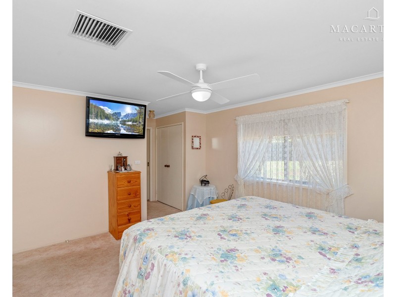 163 Cowabbie Street, Coolamon NSW 2701