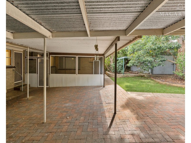65 Fay Avenue, Kooringal NSW 2650