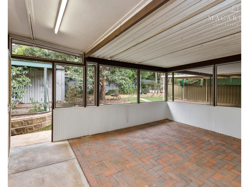 65 Fay Avenue, Kooringal NSW 2650