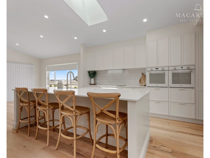 126 Muttama Parade, Gobbagombalin NSW 2650